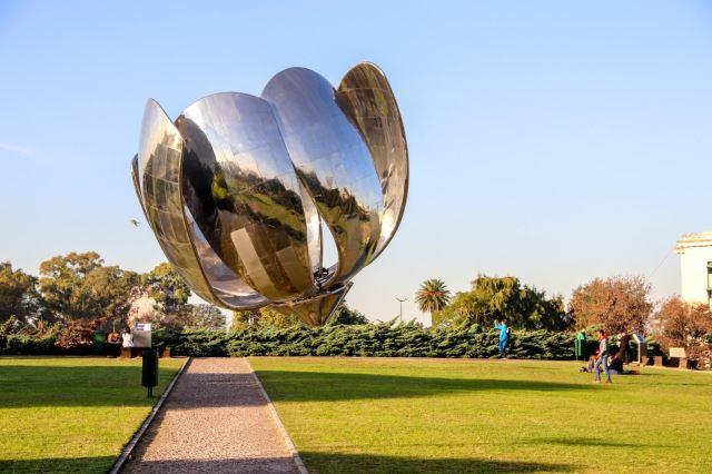 Floralis Generic Argentina - Photo Credit: Luis X