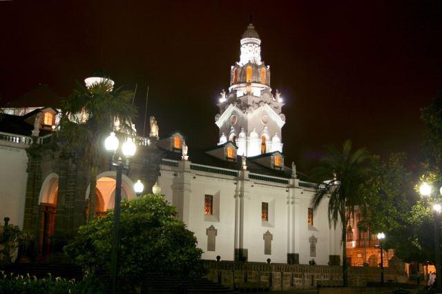 Plaza de San Francisco - Photo Credit: Patricio Sánchez