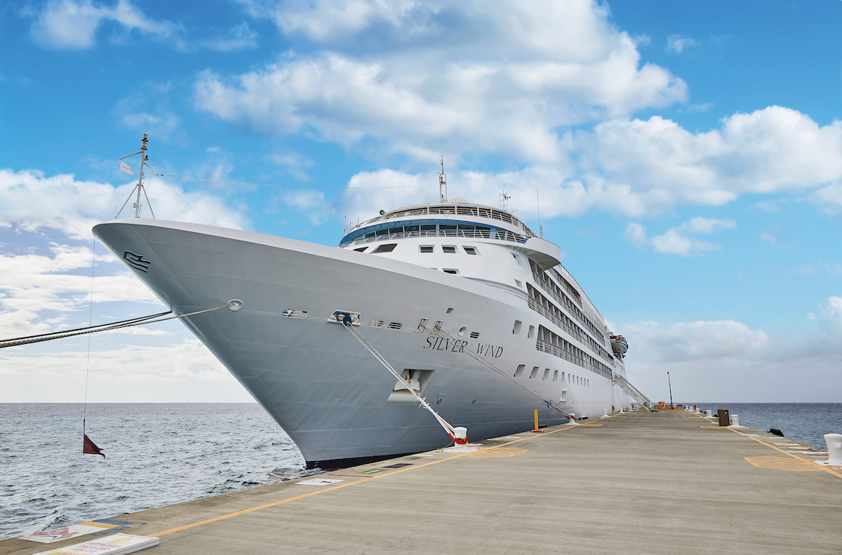 Transoceanic Cruise